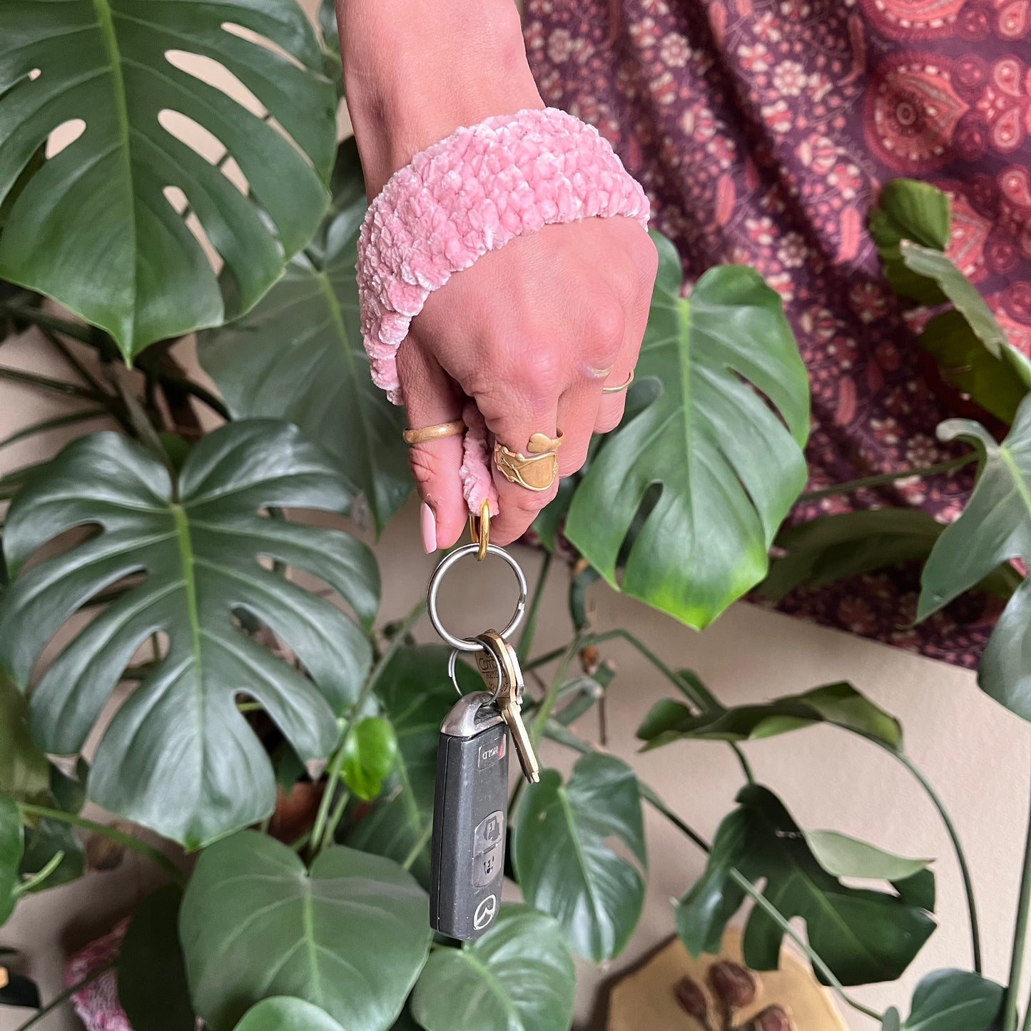 Velvet Crochet Wristlet Keychain - Pink
