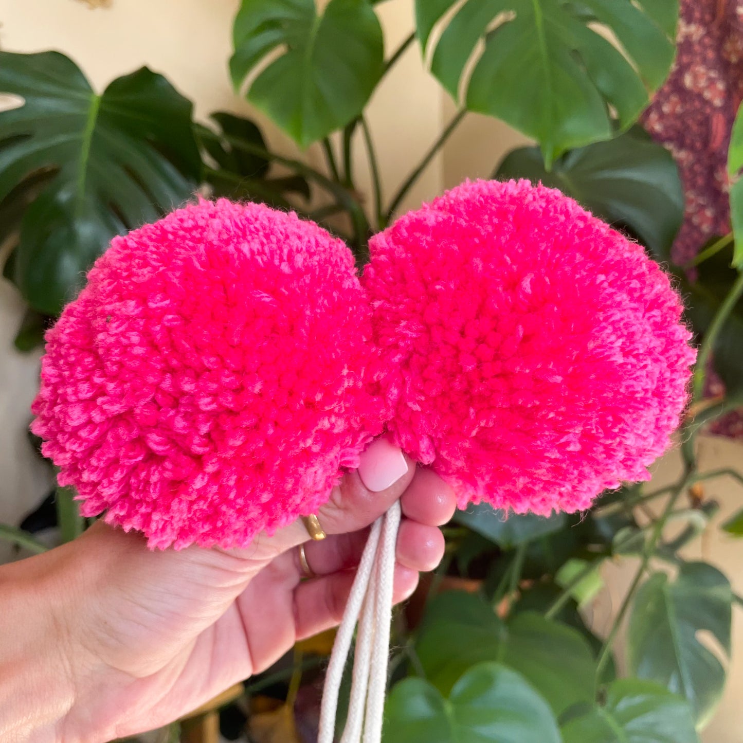 Skate Poms - Hot Pink